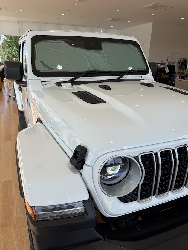 即納】Jeepオリジナル フロントサンシェード -JLACC/ドラレコ付