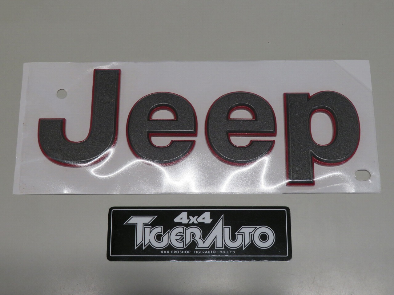 MOPAR Jeepエンブレム / タイガーオートショッピング