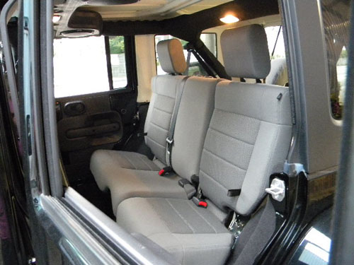 20100131-jeep_wrangler_unlimi_recliner_torituke_23.jpg