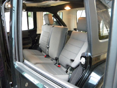 20100131-jeep_wrangler_unlimi_recliner_torituke_25.jpg