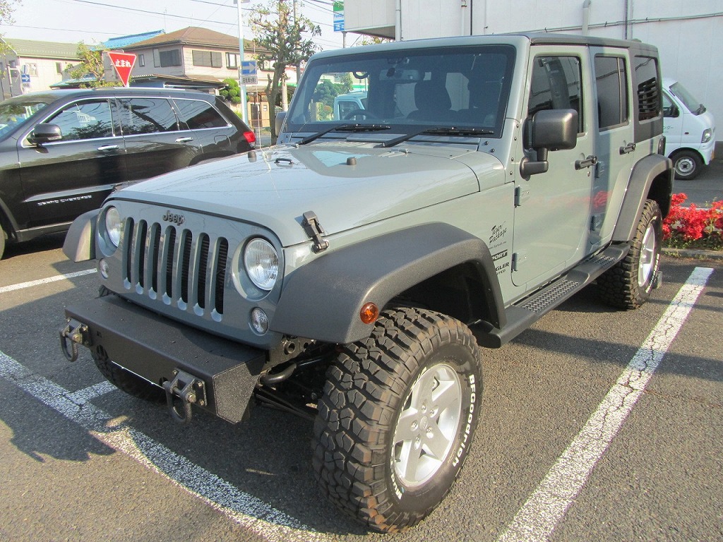 ラングラーJKのリアナンバーを移動しました - 4WD SHOP タイガーオート